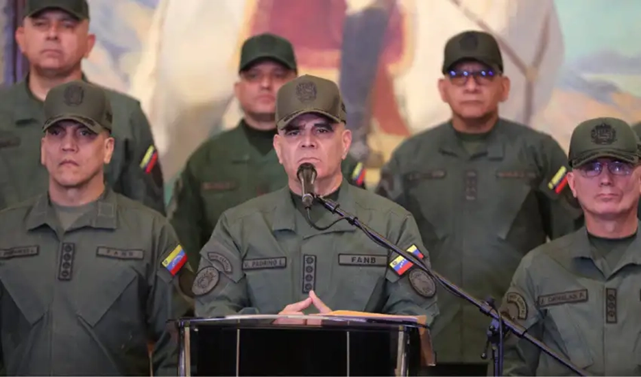 Militares exigen liberación de Maduro y designan a Delcy Rodríguez como presidenta interina